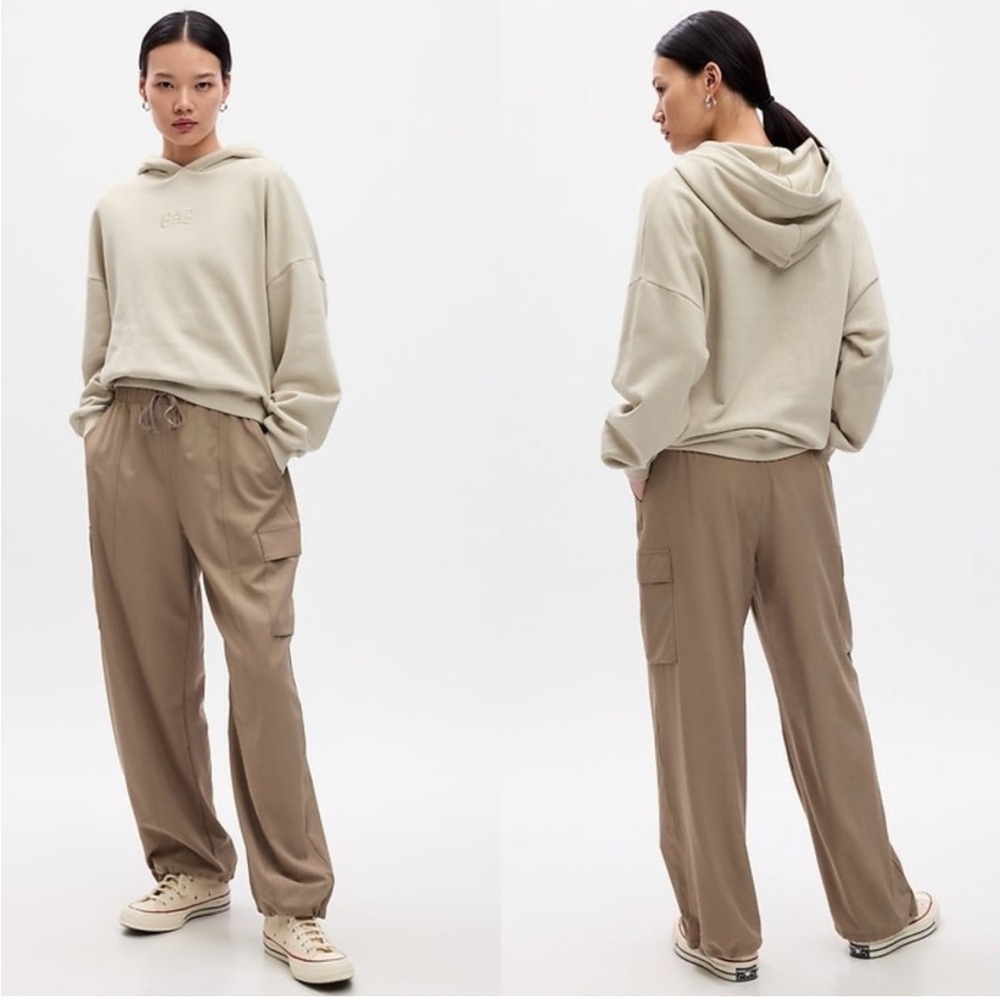 GapFit Runaround Parachute Cargo Pants Taupe Brown Size L